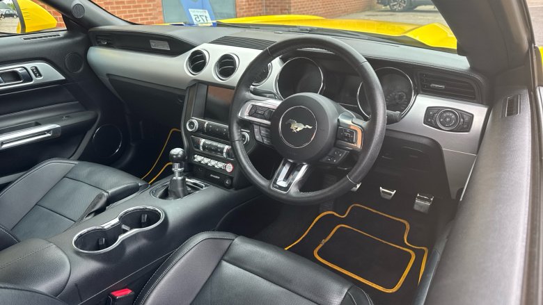Ford Mustang 5.0 V8 GT 2dr Petrol Coupe